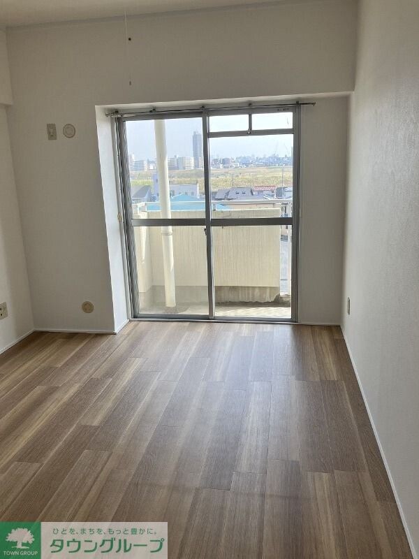 リバーサイドＭＡＫＩＢＡの物件内観写真