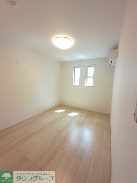 メゾン　ド　ソレイユIIの物件内観写真