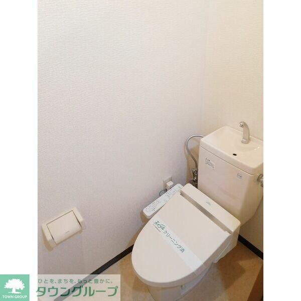 エステイトＢ東岩槻の物件内観写真