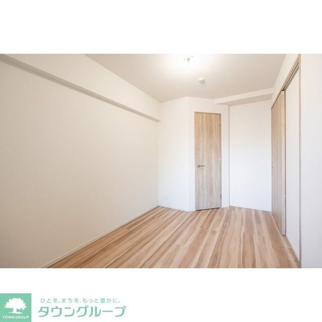 グランカーサ川口青木町公園の物件内観写真