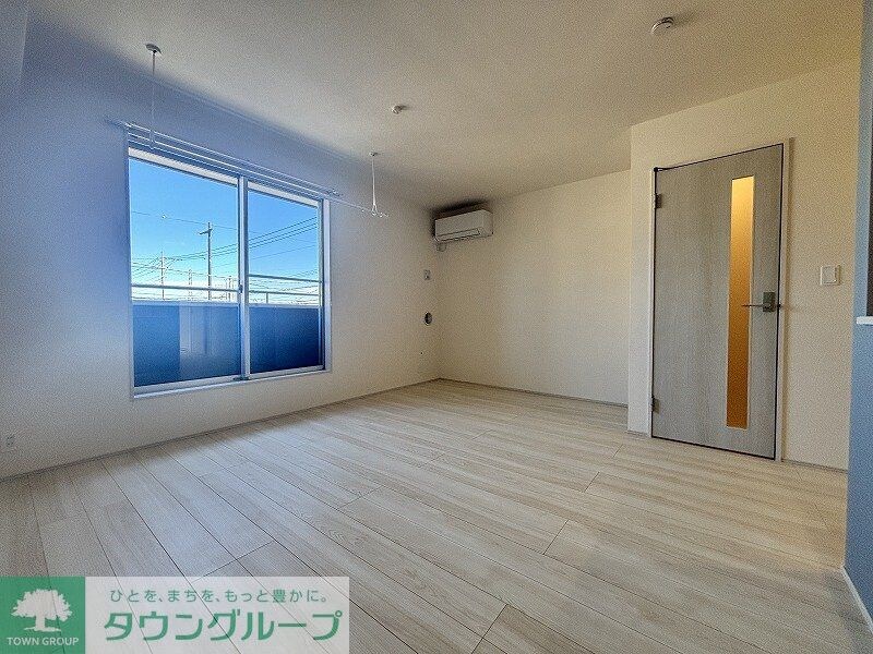 ガレージハウス久喜青毛の物件内観写真