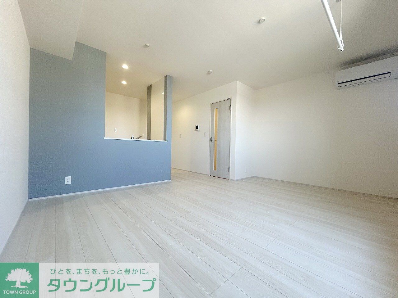 ガレージハウス久喜青毛の物件内観写真