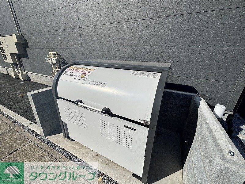 ガレージハウス久喜青毛の物件内観写真