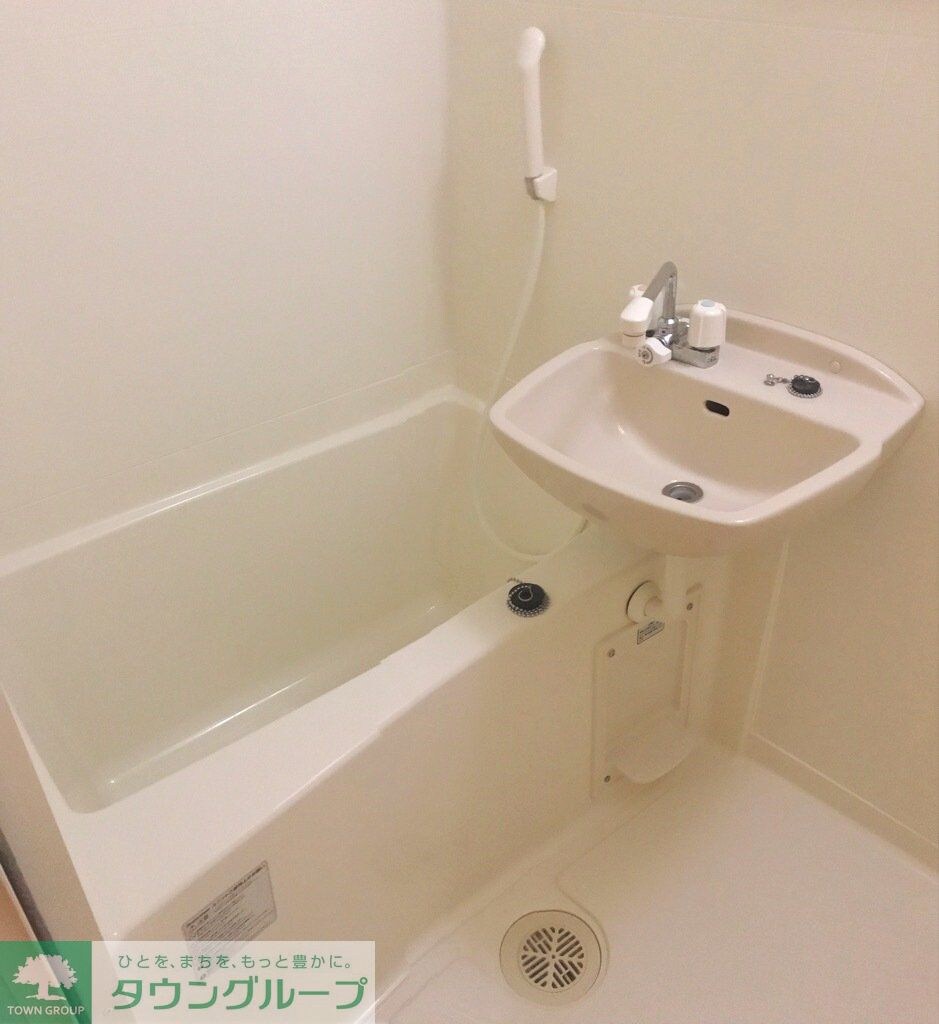 レオネクスト泉の物件内観写真