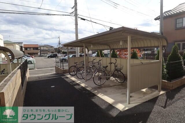 レジェンド１３の物件内観写真