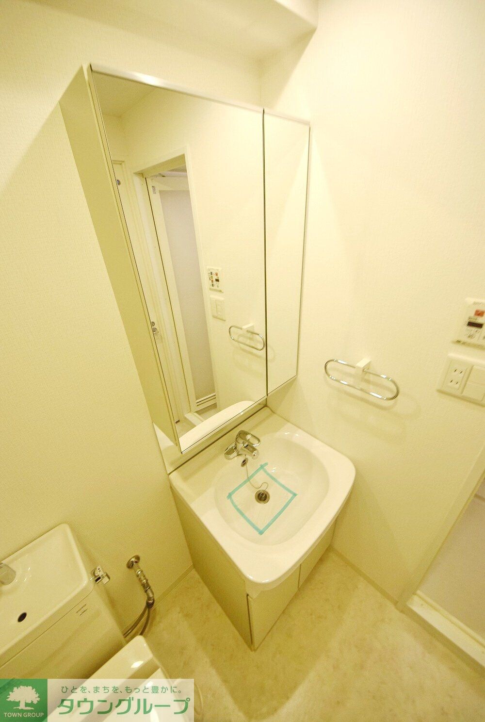 ライブコート草加の物件内観写真