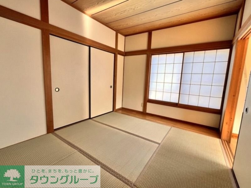 柳島町貸家の物件内観写真