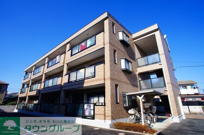 ロンググレースの物件外観写真