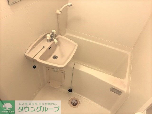 レオパレスルフラン東越谷の物件内観写真