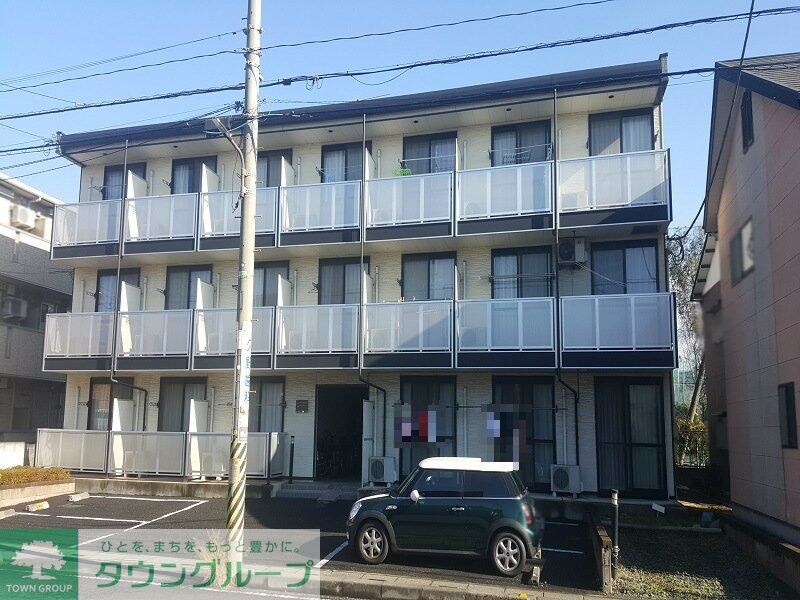 レオパレスＦｌａｔｅｌｉｅｒの物件外観写真