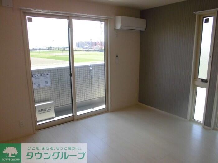 ロイジェントパークスレイクタウンIII　Eの物件内観写真