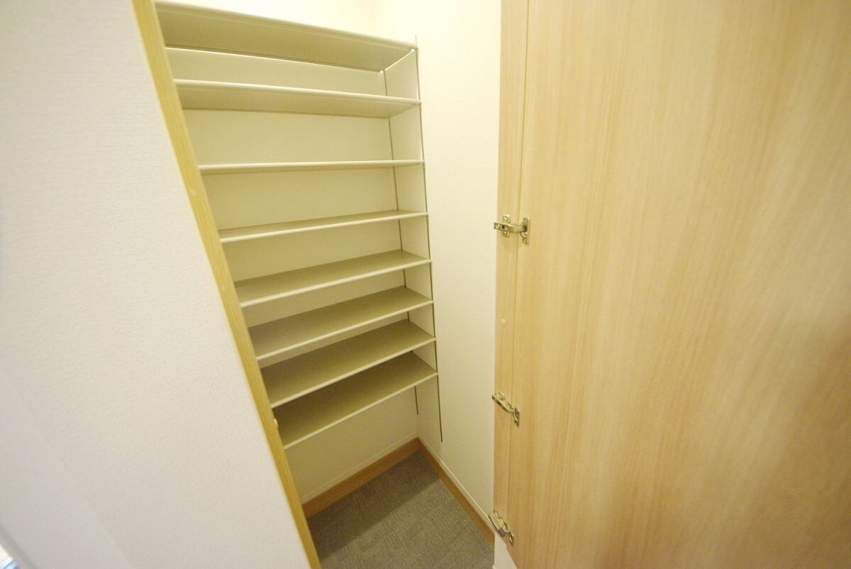 レーヴ・シェソワの物件内観写真