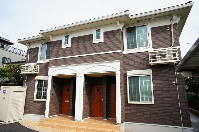 ラ・ディウーの物件外観写真