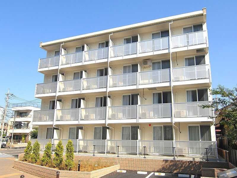 レオパレスアストライアの物件外観写真