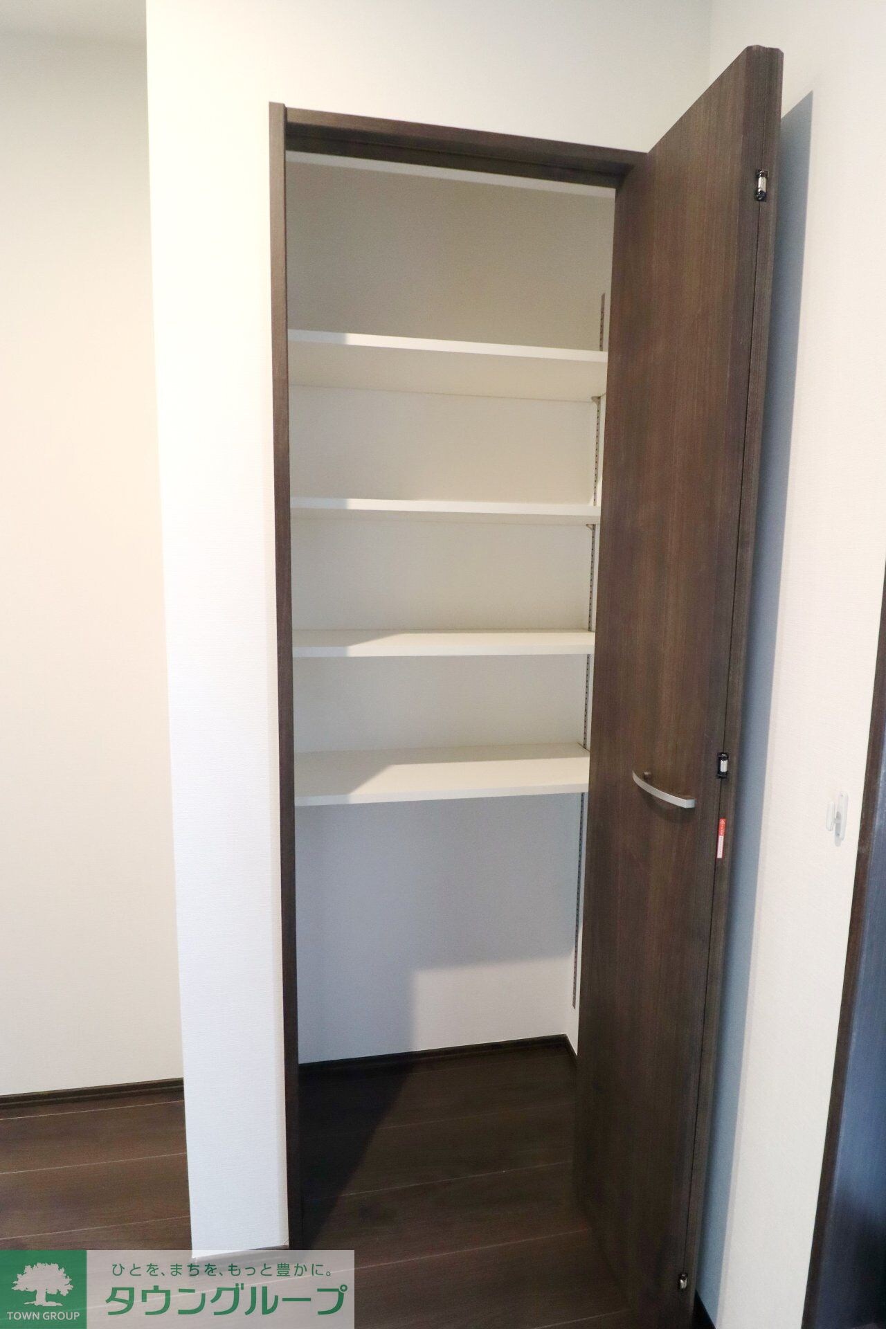 セブンタウンの物件内観写真