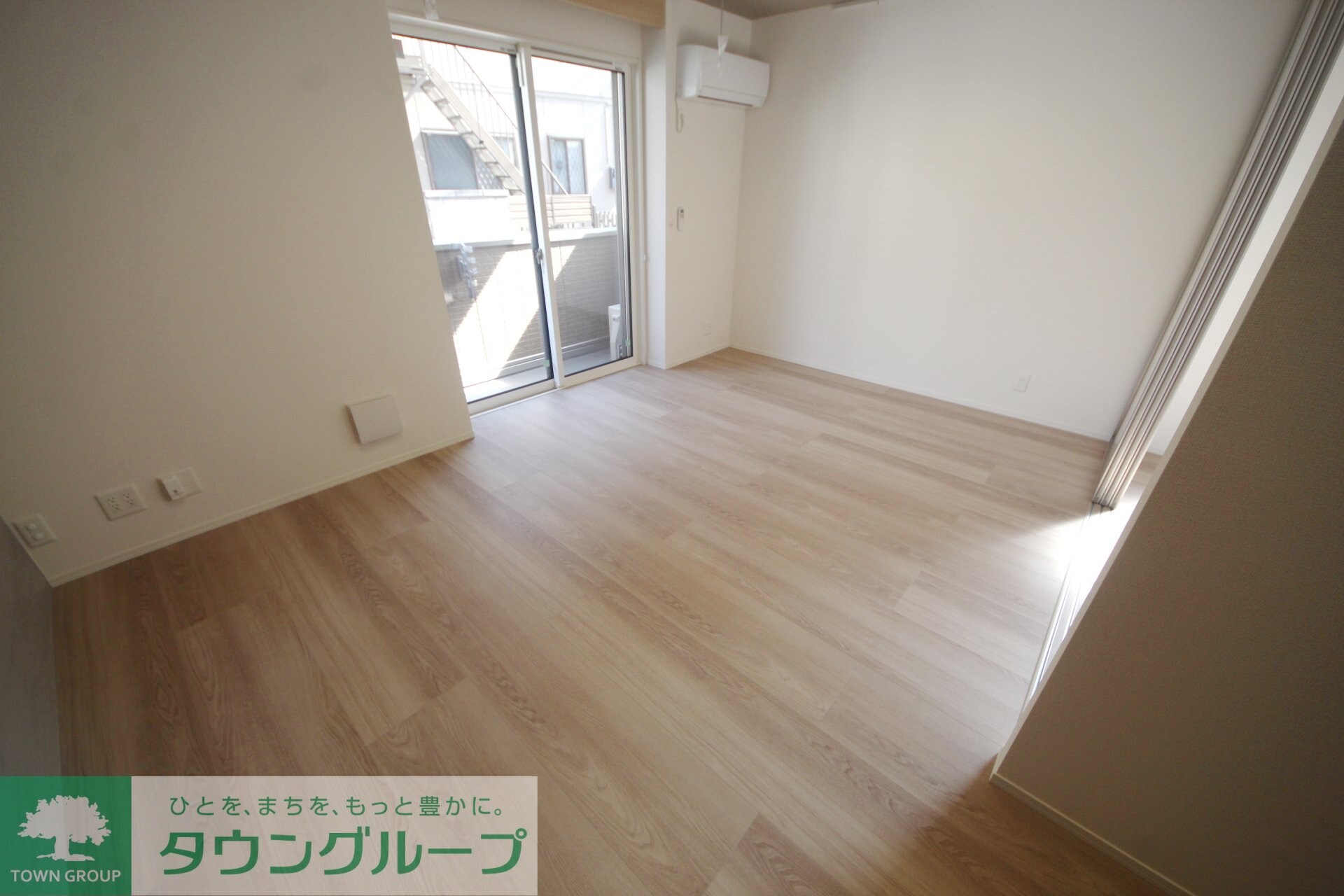 ノーブルパレス上木崎の物件内観写真