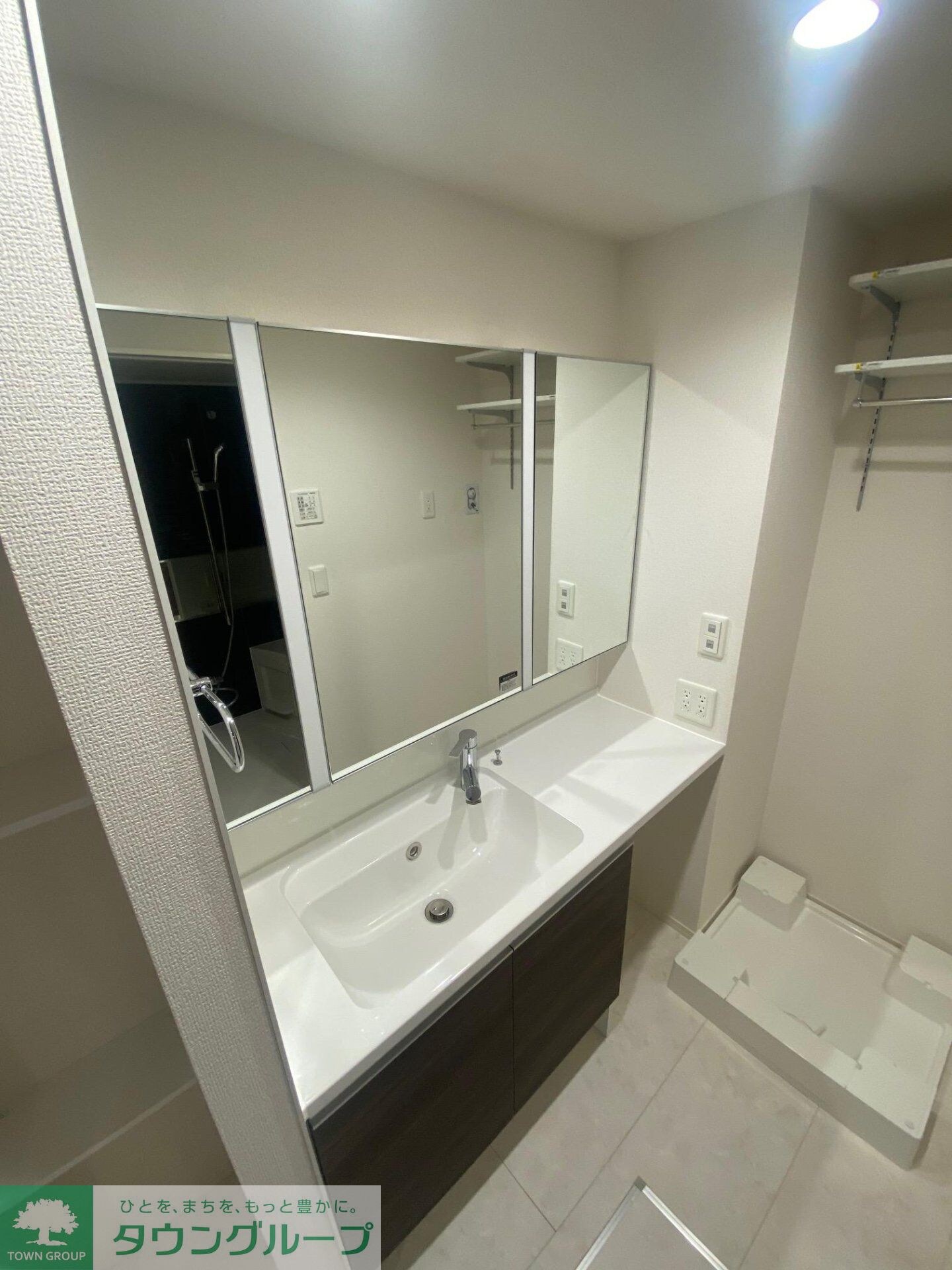 ノーブルラフィネ白幡の物件内観写真