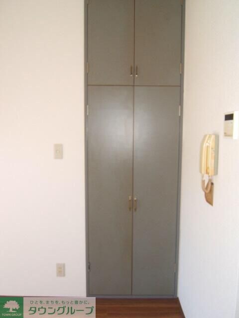 ロイヤルグレースの物件内観写真