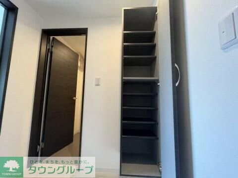 エステイトB西大宮の物件内観写真