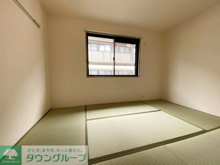 プリムヴェール弐番館の物件内観写真