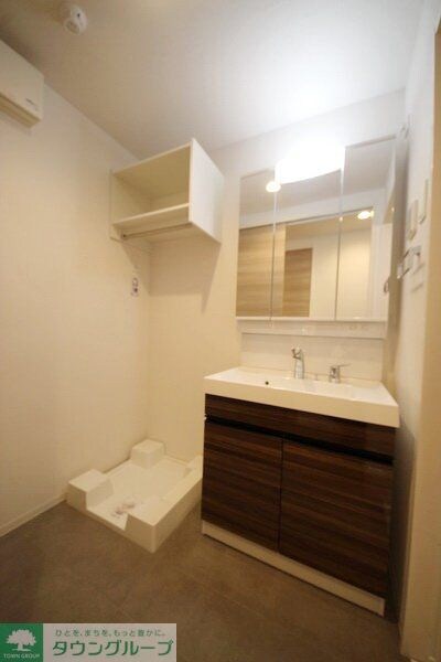 ロイジェントさいたま新都心の物件内観写真