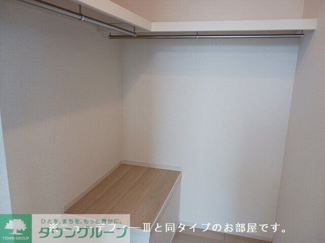 フローラル　グレイスの物件内観写真