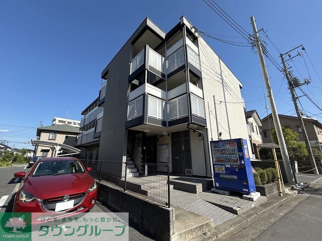 レオパレスヴァンメルベーユの物件外観写真