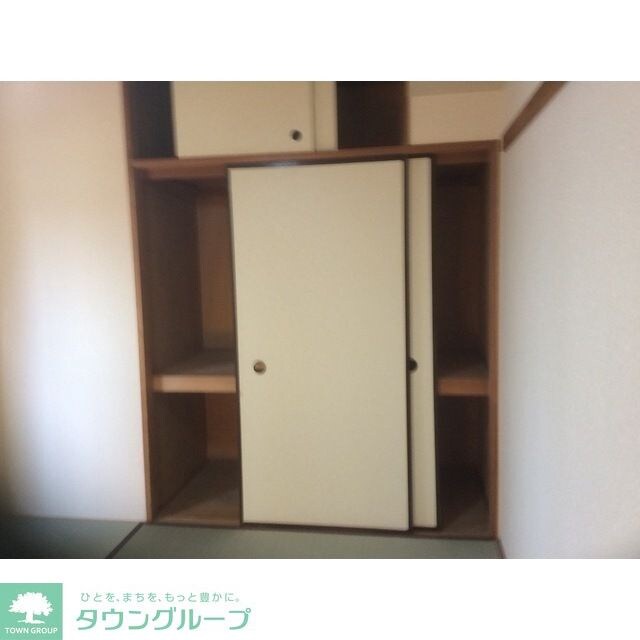 信栄マンションの物件内観写真