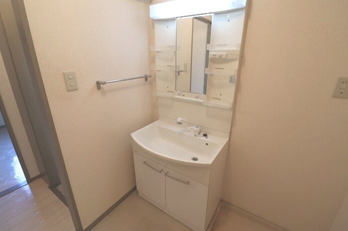 プリムヴェール弐番館の物件内観写真