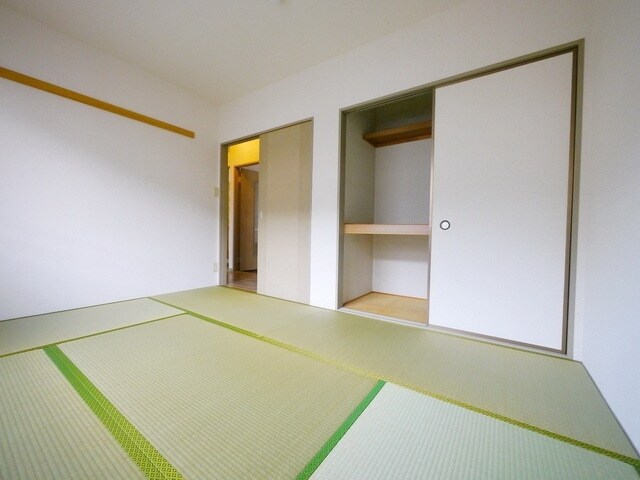 プリムヴェール弐番館の物件内観写真