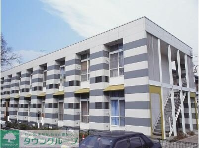 レオパレスアムールＡの物件外観写真