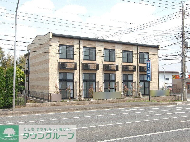 レオパレス城町の物件外観写真