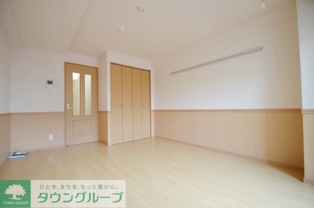 ウィスタリアの物件内観写真