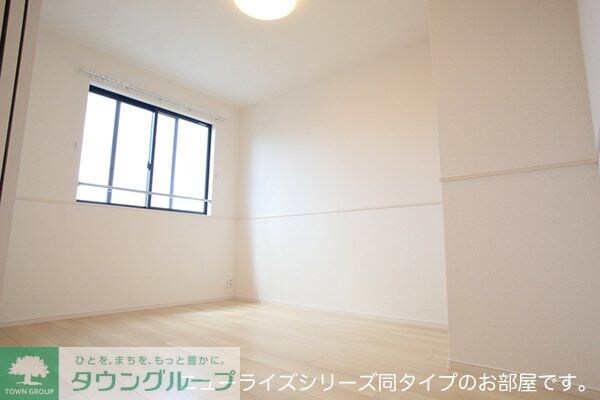 ヒカルサ東岩槻の物件内観写真