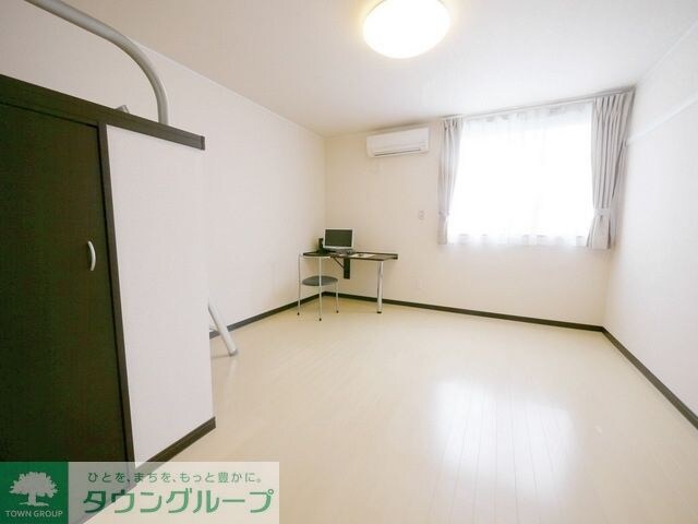 レオネクスト泉の物件内観写真