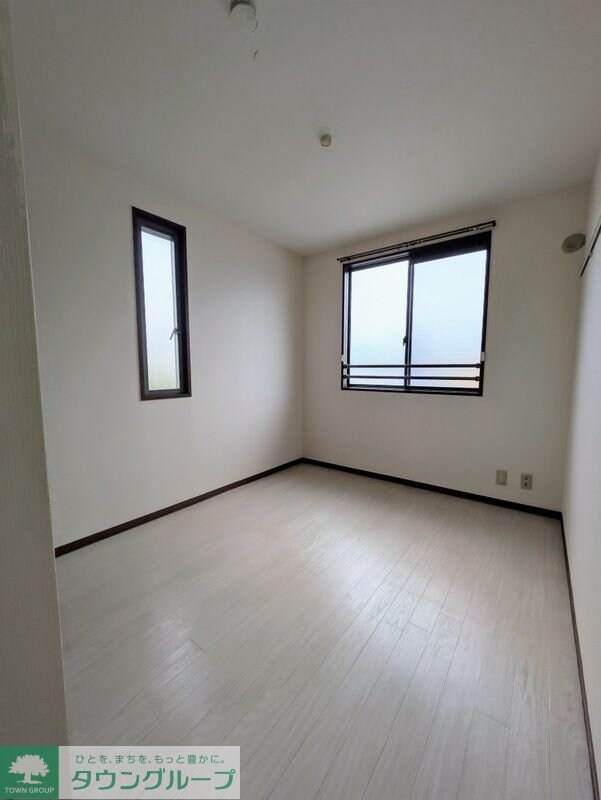 ドミエールＡの物件内観写真