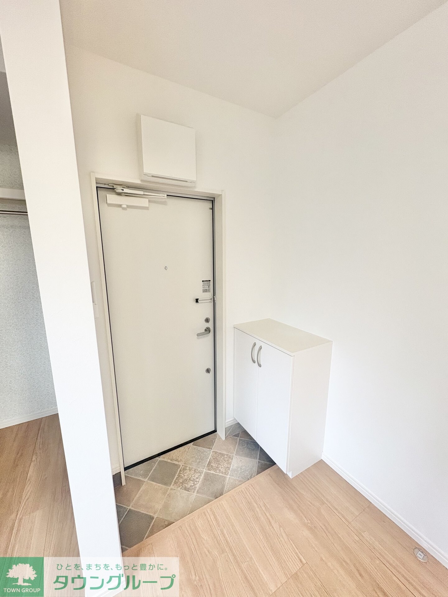 Eden  Beeの物件内観写真