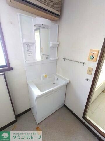 植竹町戸建て　2階の物件内観写真