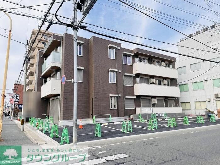 レジデンスマルニの物件外観写真