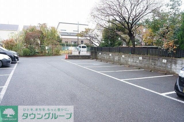 ＣＯＵＲＴーＹＡＲＤ三橋公園Ｄの物件内観写真