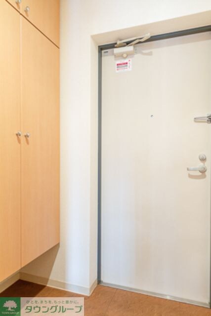 ＩＳＩＳ　２４の物件内観写真