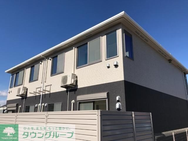 サニープレイスの物件外観写真