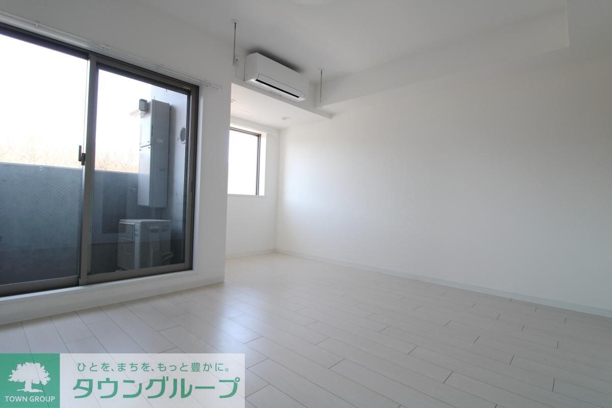 Beverly Homes 赤塚公園IIの物件内観写真