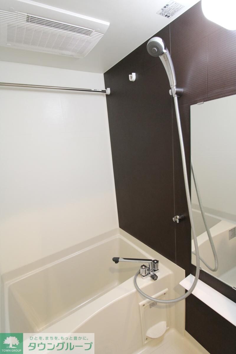 Beverly Homes 赤塚公園IIの物件内観写真