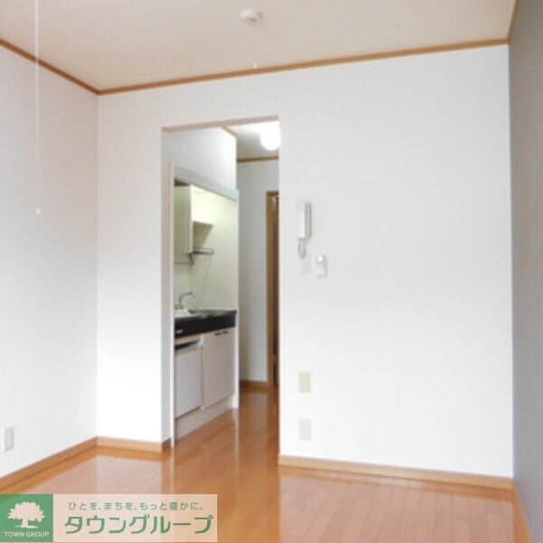 スリー・Ｗｏｏｄの物件内観写真