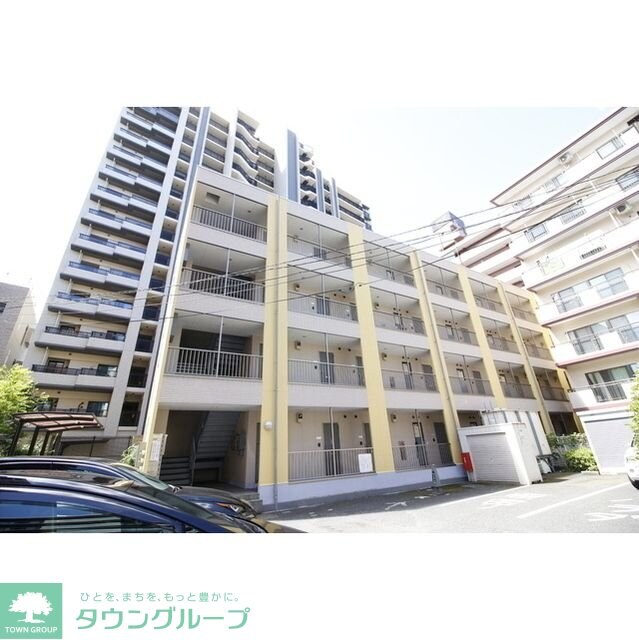 アンプルール　フェール　本川越の物件外観写真