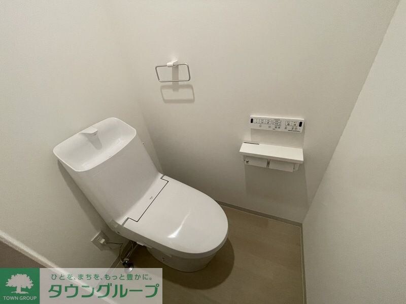 ＡＴＲＥＮ　ＤＥＵの物件内観写真