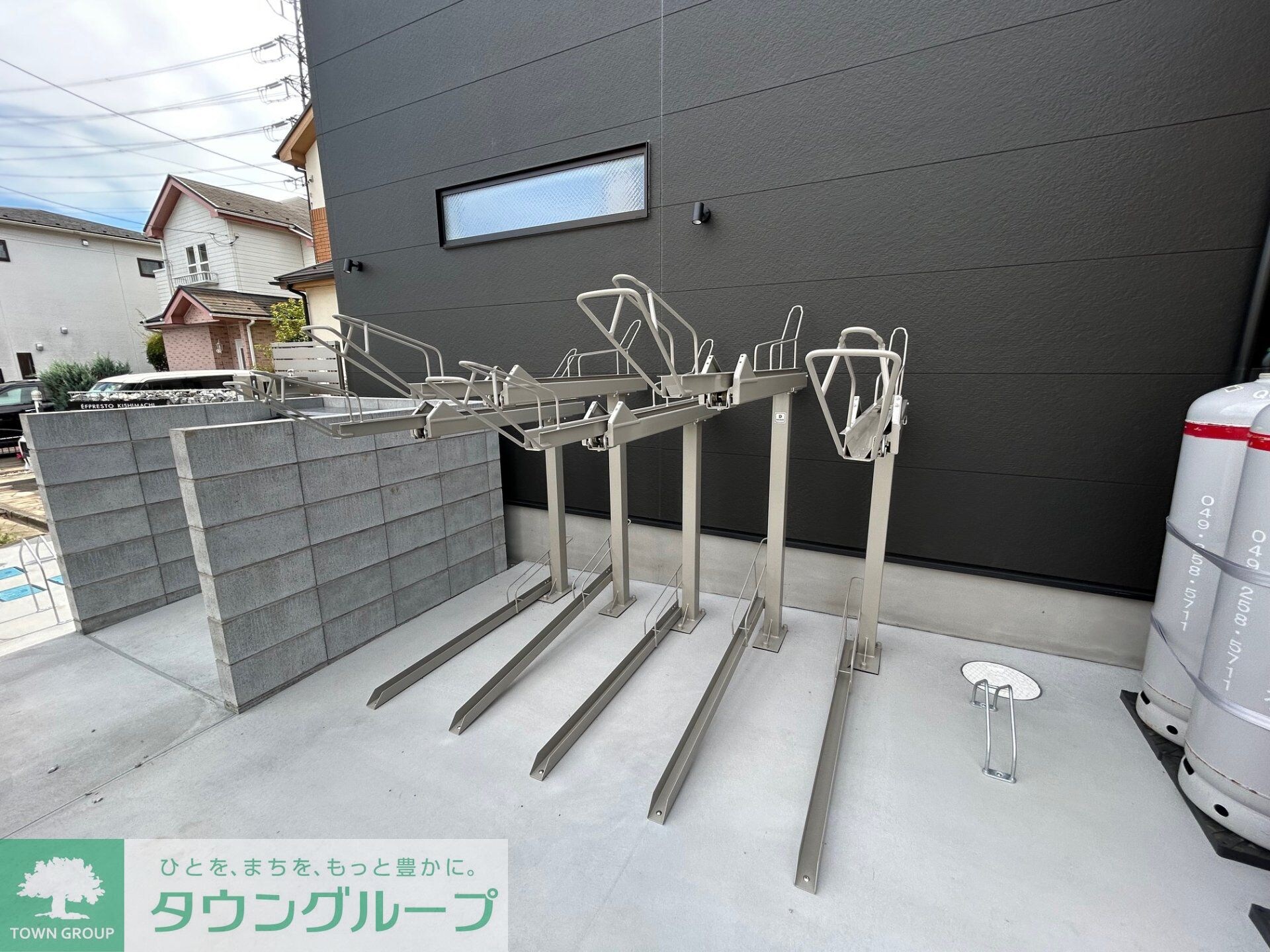 エフプレスト岸町の物件内観写真