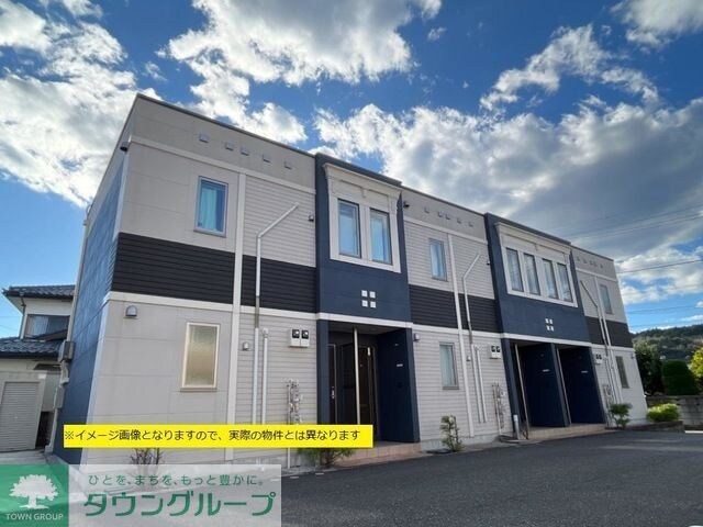 カーサ・ジラソーレの物件外観写真