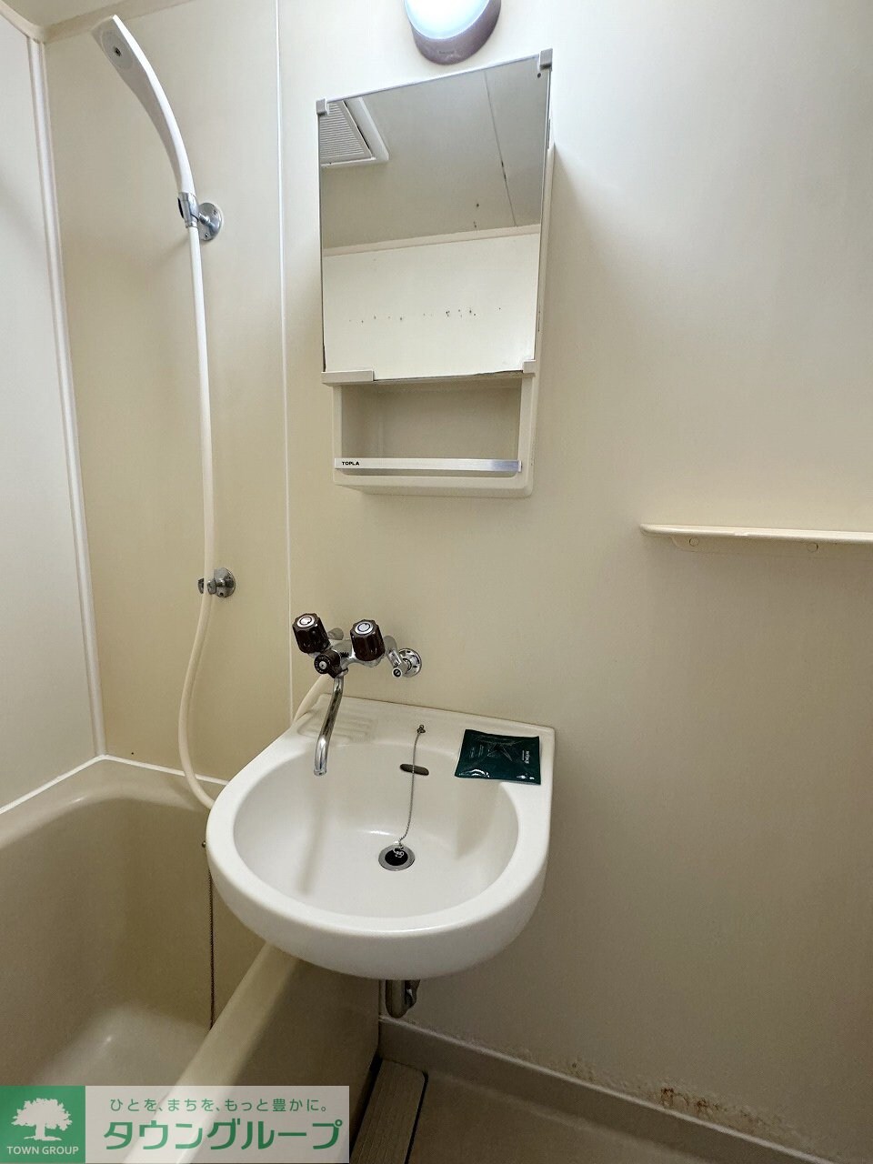 リヴレーヌ弐番館の物件内観写真